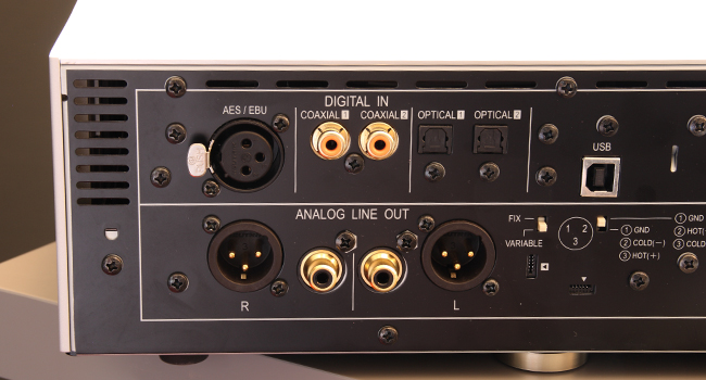 Pioneer U-05 - Hi-Fi Voice - recenze audio-video techniky a
