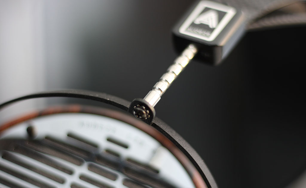 2016 09 21 TST Audeze LCD 4 5