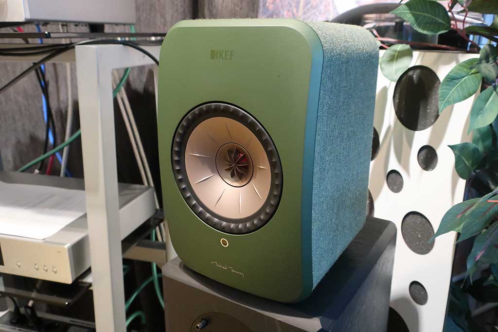 2019 03 29 TST KEF LSX 2