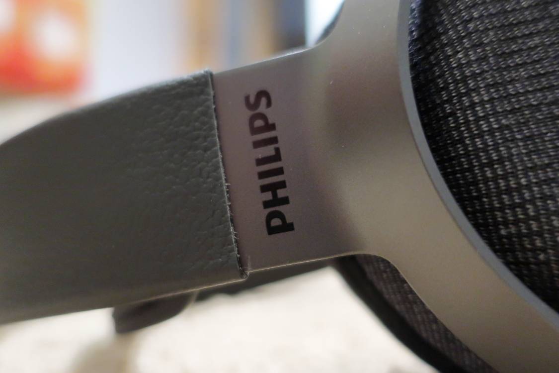 2020 12 31 TST Philips Fidelio X3 3