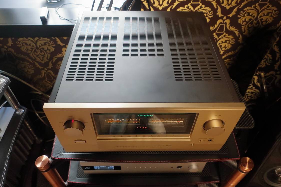 2021 07 30 TST Accuphase E 800 12