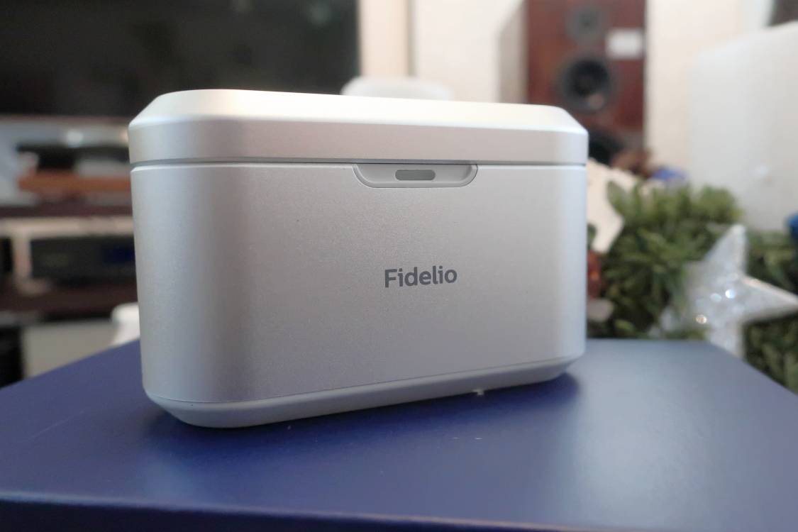 2022 01 31 TST Philips Fidelio T1 5