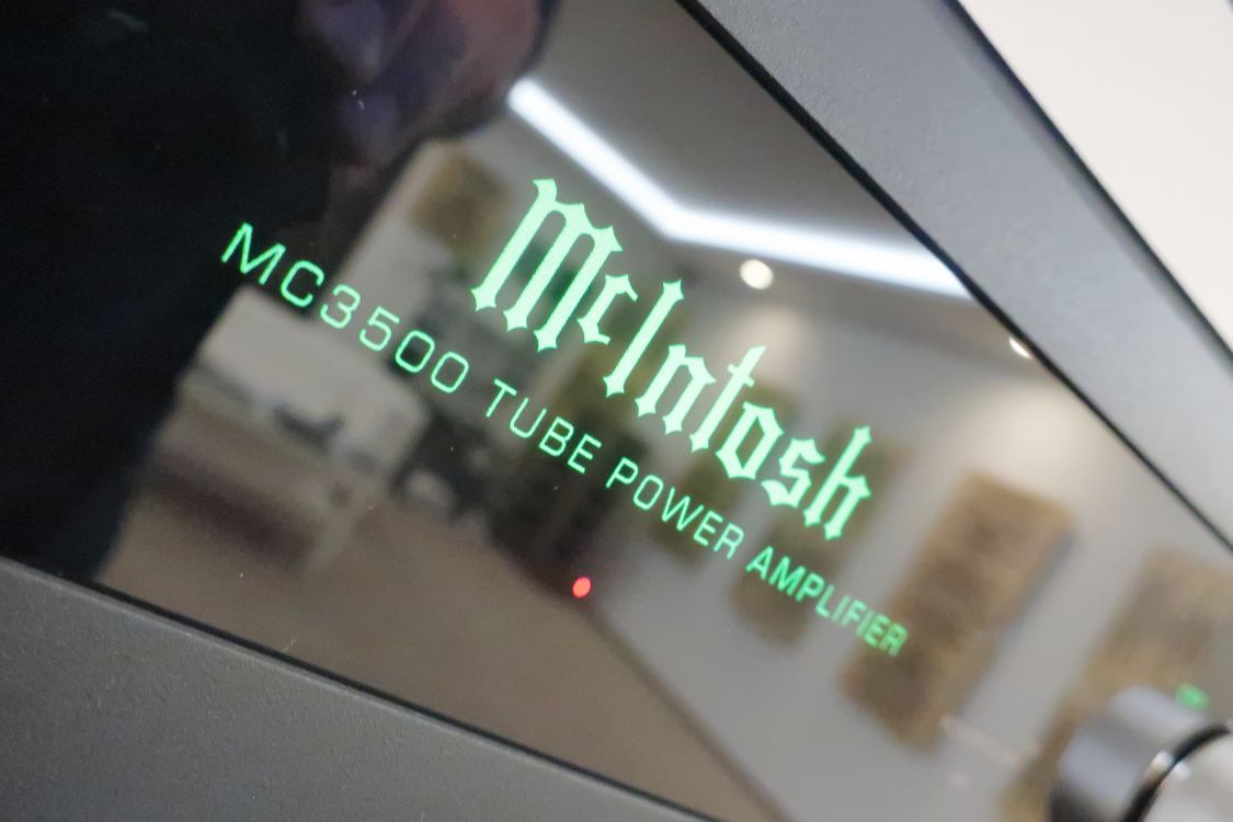 2023 01 30 TST McIntosh MC3500 mkII 5