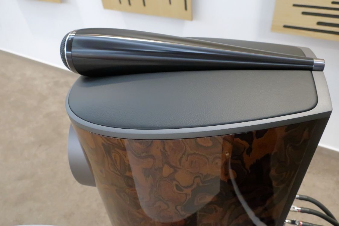 2023 10 31 TST Bowers Wilkins 805 D4 Signature 15