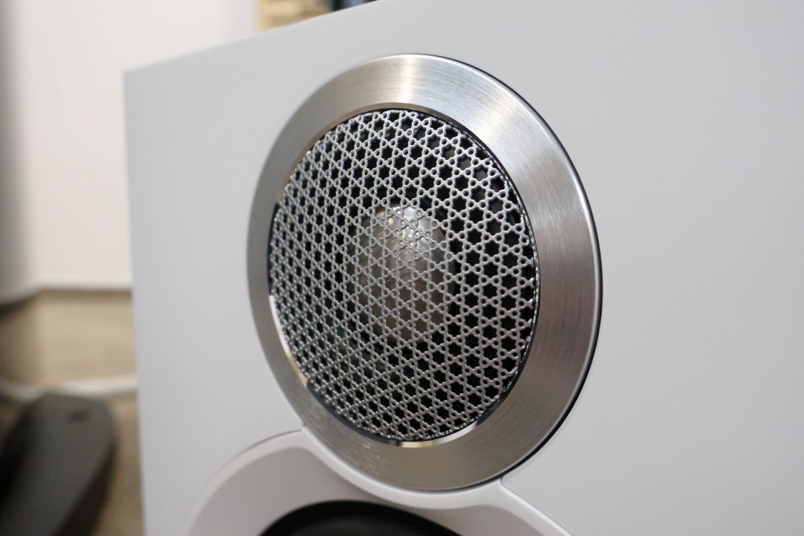 2024 01 31 TST Bowers Wilkins 607 S3 24