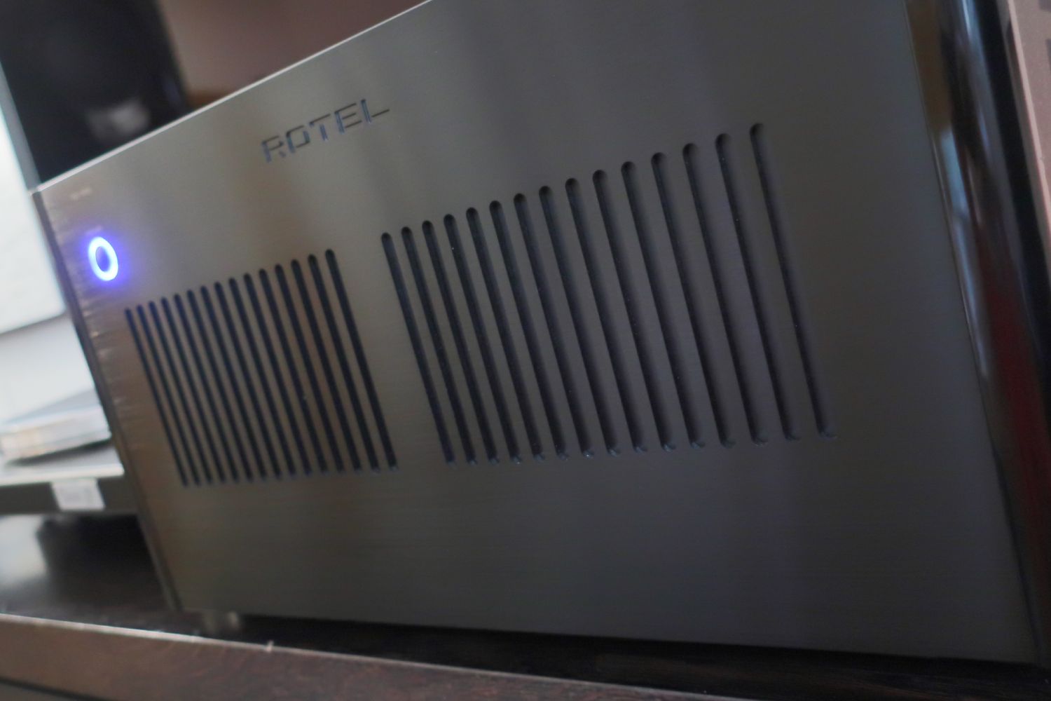 2025 04 30 TST Rotel RB 1590 11