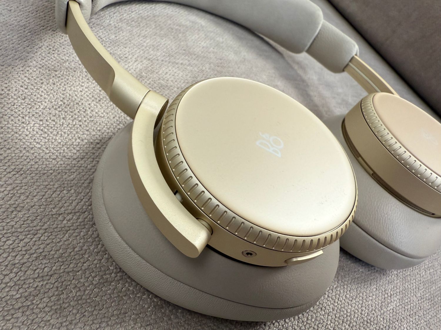 2025 06 30 TST Bang Olufsen H100 3