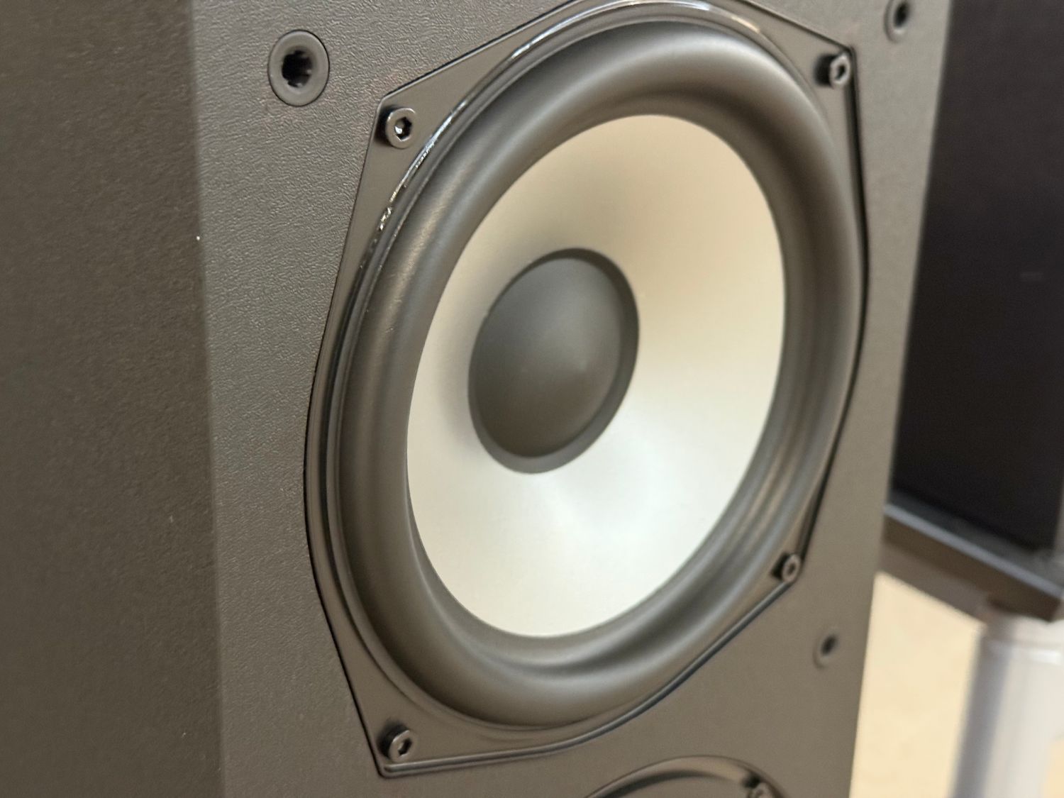 2025 10 31 TST Polk Audio Monitor XT60 6