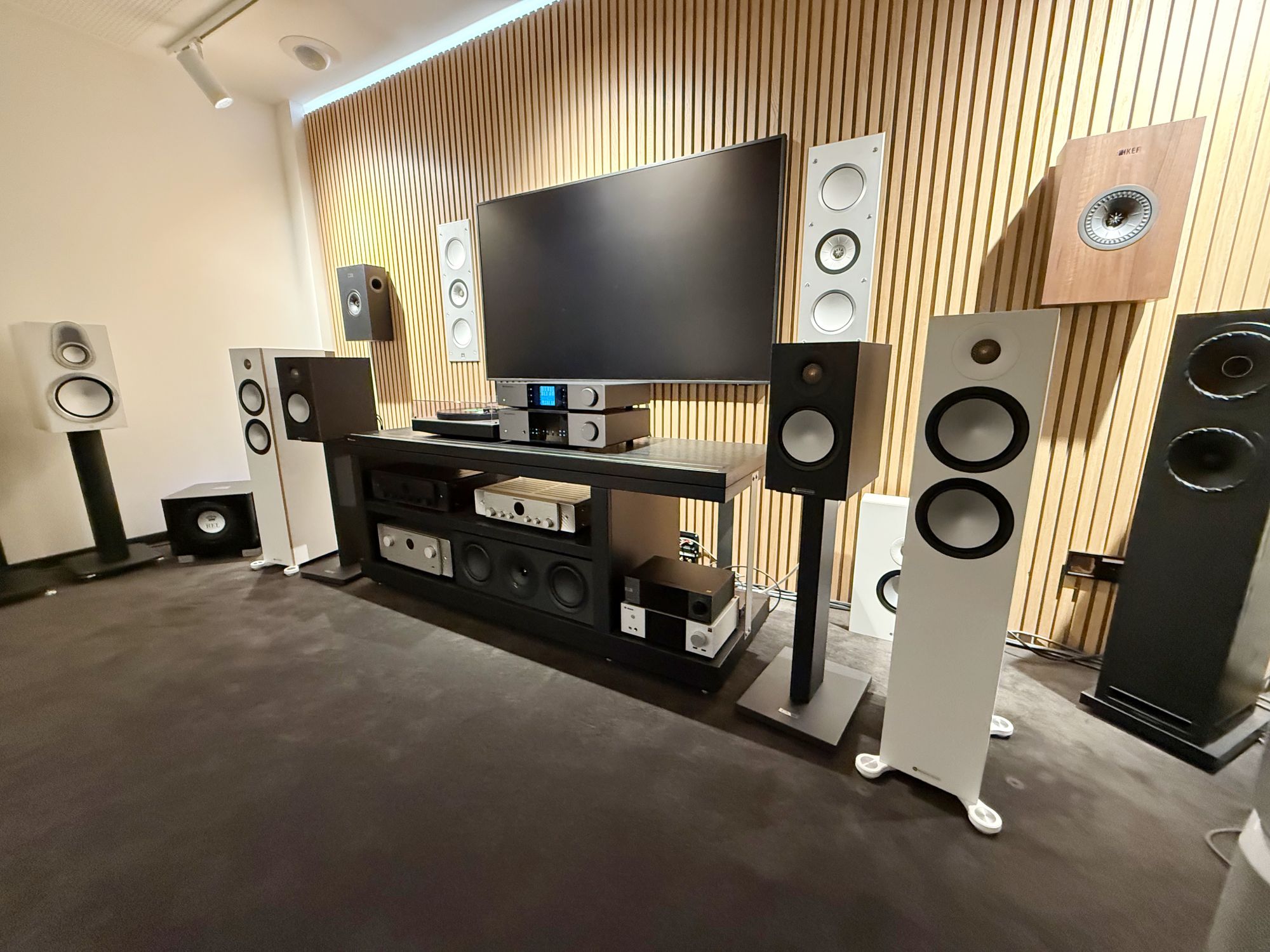 2026 01 31 TST Monitor Audio Bronze 300 7G 4