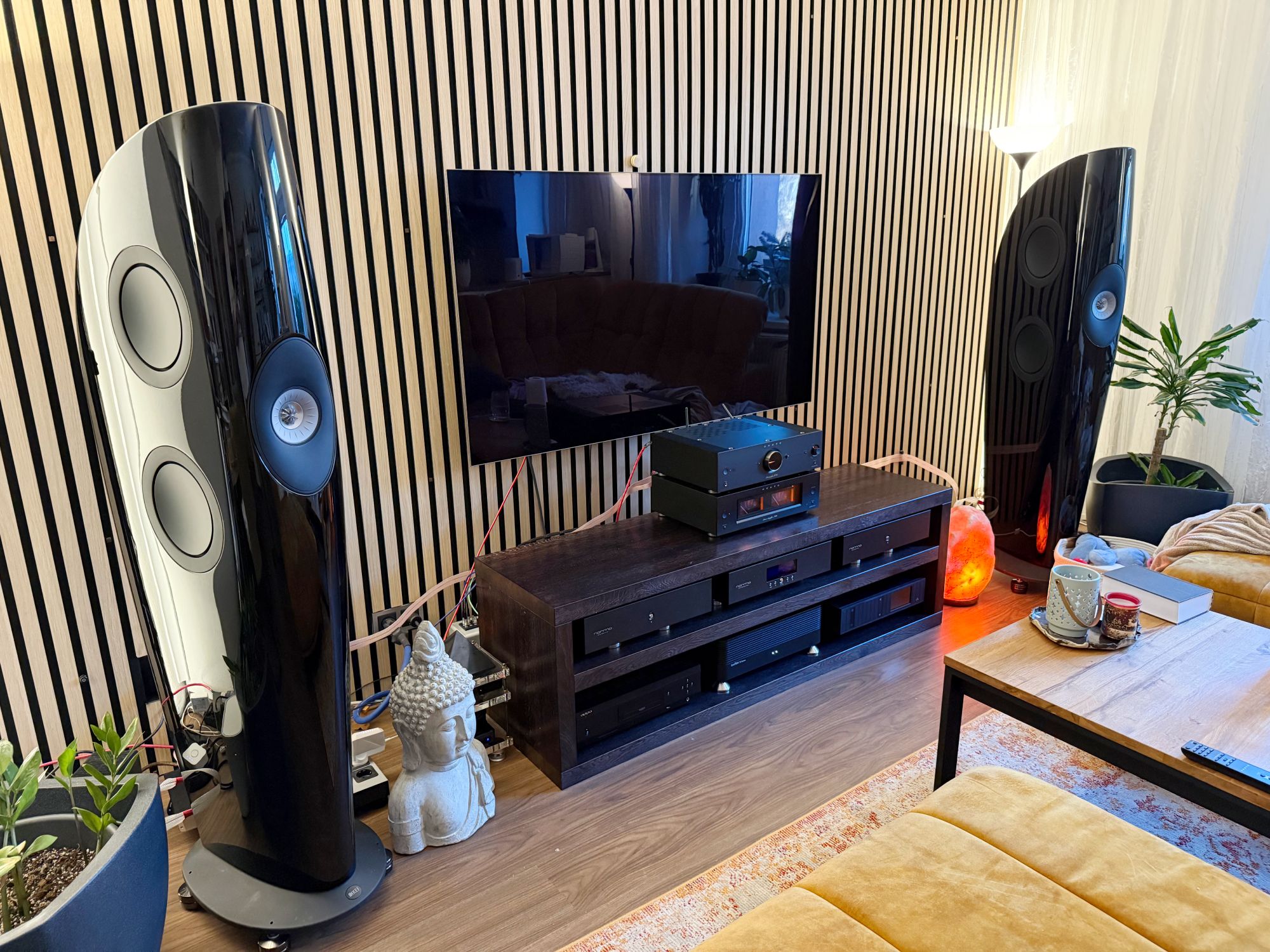 2026 03 31 TST Onkyo Icon P 80 M 80 24