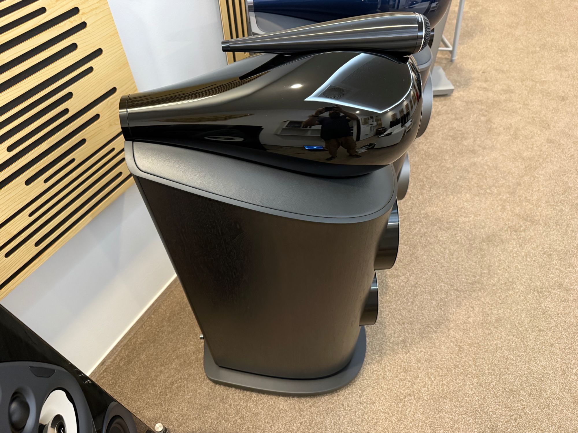 2026 10 31 TST Bowers Wilkins 801 D5 25