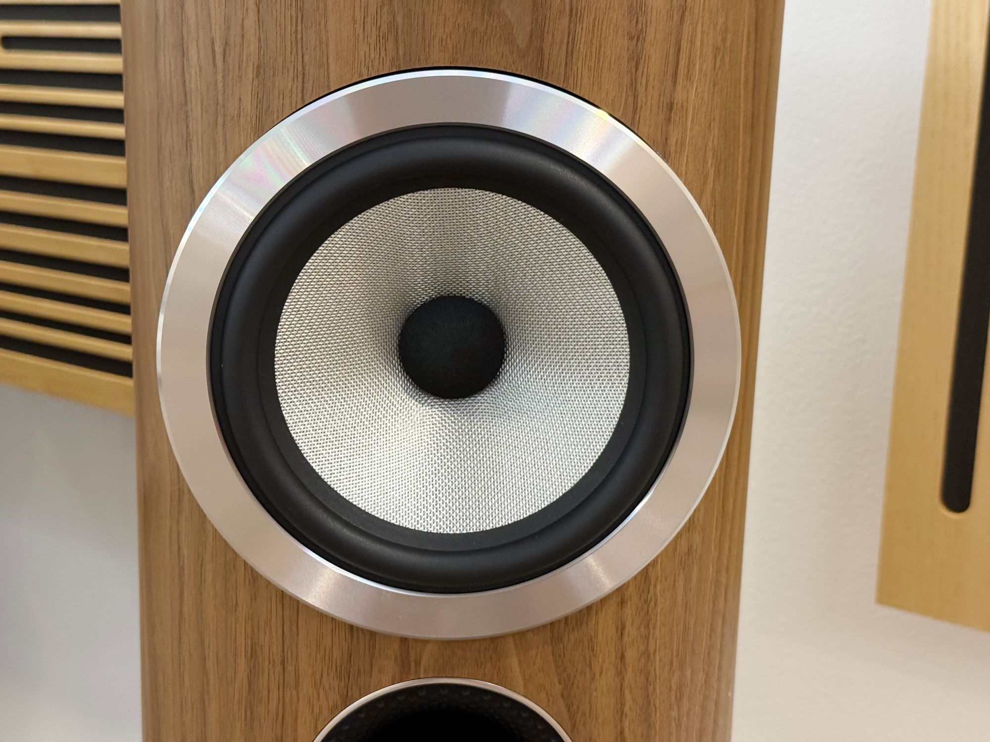 2026 10 31 TST Bowers Wilkins 805 D5 14