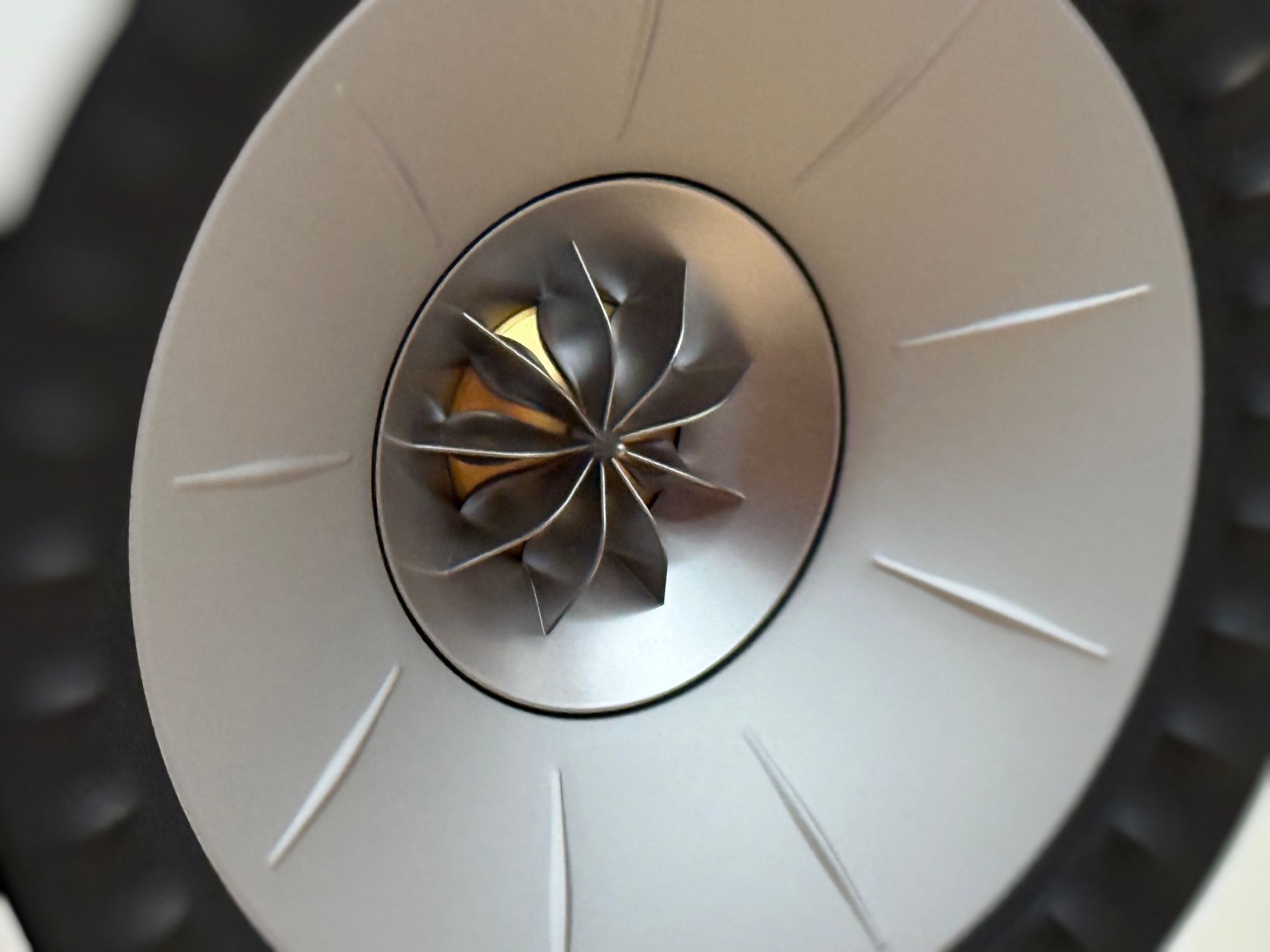 2026 10 31 TST KEF LS Luxe 6