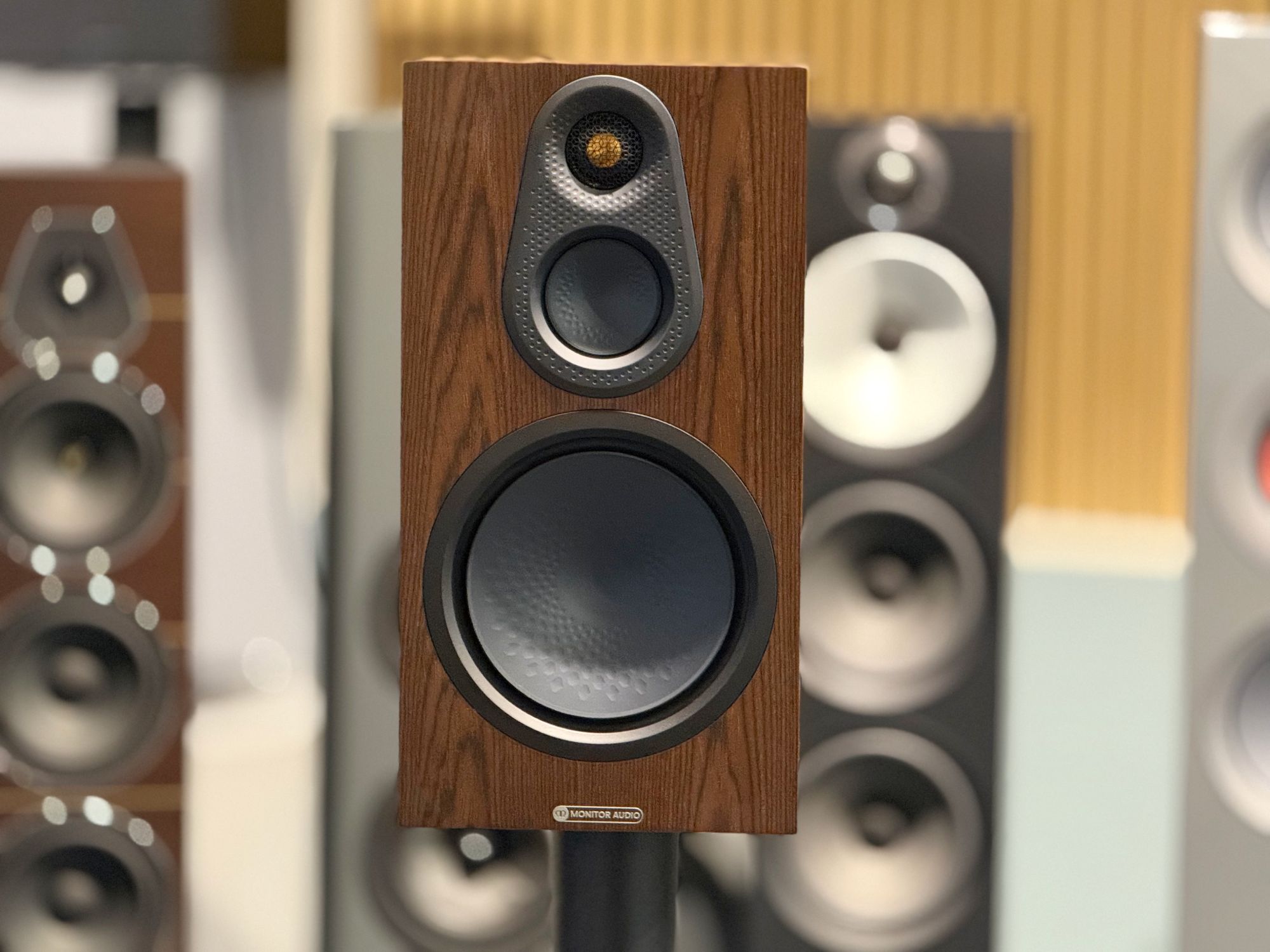 2026 10 31 TST Monitor Audio Silver 100 8G 22