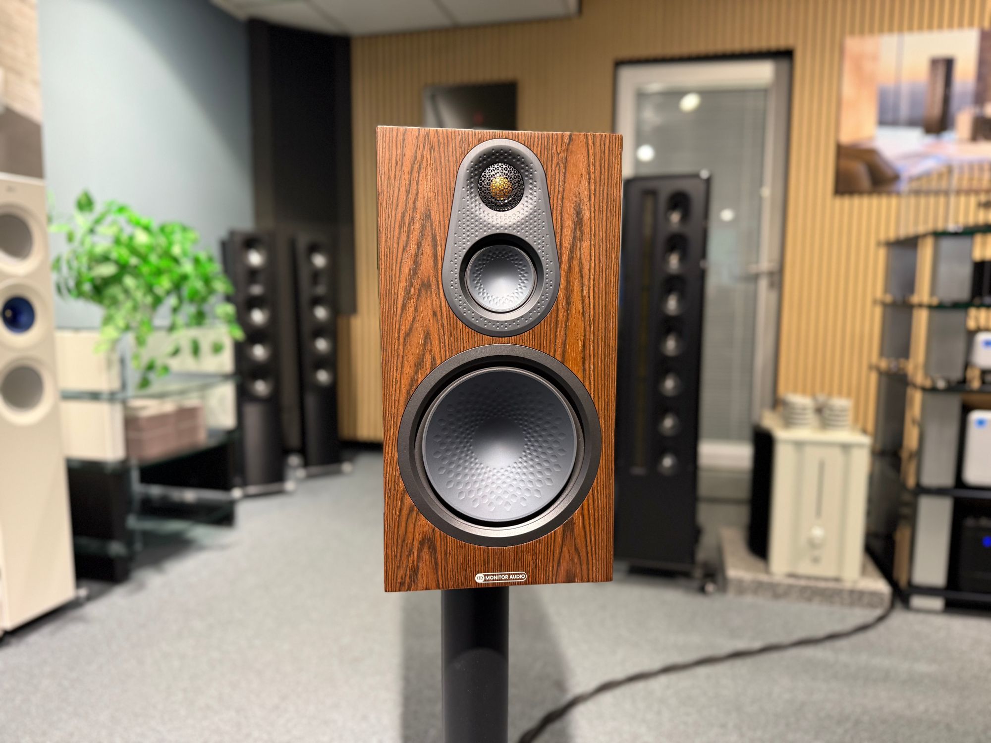 2026 10 31 TST Monitor Audio Silver 100 8G 5