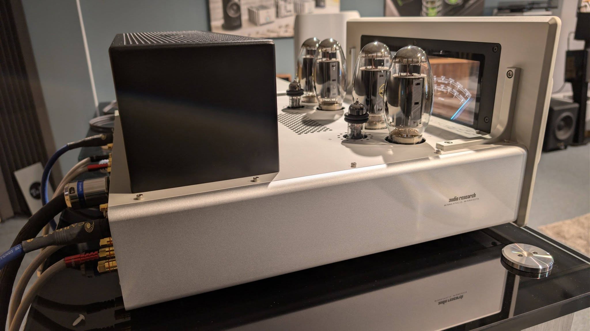 2026 04 23 audio research avcenter 4